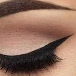 YELGO Set Of 3 4 Liquid Lipstick- Kajal & Eyeliner Makeup Combo image 3