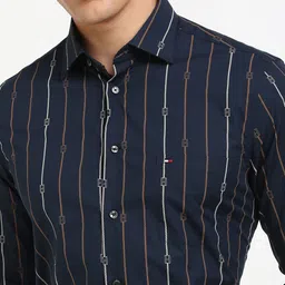 Tommy Hilfiger Men Slim Fit Opaque Printed Casual Shirt image 2