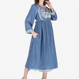 SUMAVI APPREALS Floral Embroidered Denim A-Line Midi Dress image 4