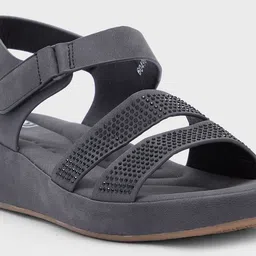 Sole To Soul Embellished Wedge Sandals image 5