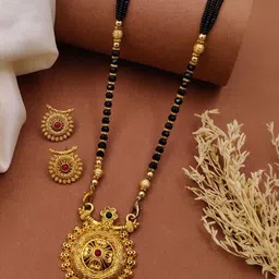 Bhanu diam Artificial Stones Studded And Beaded Mangalsutra With Earrings-picture-13