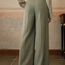Chemistry Women Relaxed Straight Leg High-Rise Pleated Wide Leg Trousers image 3