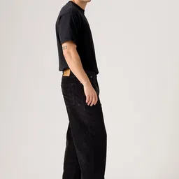 Levis Men Classic Relaxed Fit Mid-Rise Jeans image 2