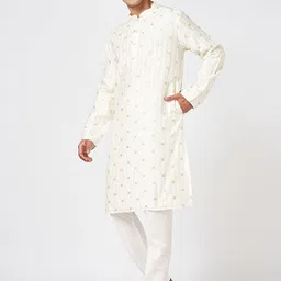 indus route by Pantaloons Men Geometric Printed Cold-Shoulder Sleeves Thread Work Kurta image 3