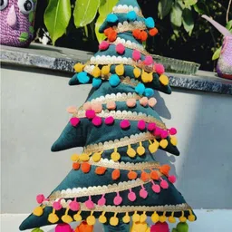 THROWPILLOW Green & Multicoloured Embellished Velvet Rectangle Cushion Covers-picture-28