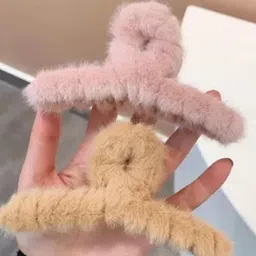 HYMT Women Claw Clip image 3