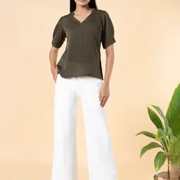 NOT SO PINK Top image 3