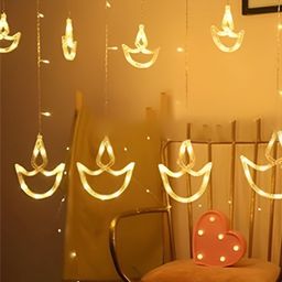 ENORMITY Yellow Moon Shape String Lights-picture-32