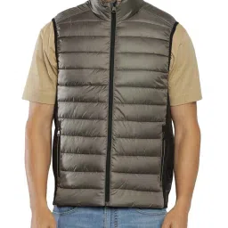 Calvin Klein Jeans Gunmetal Regular Fit Quilted Gilet image 1
