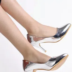 Shoetopia Kids Silver Stiletto Pumps-image-14