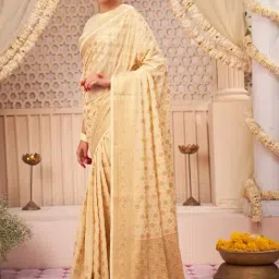 Vardha Off white Woven Saree With Unstitched Blouse-picture-47