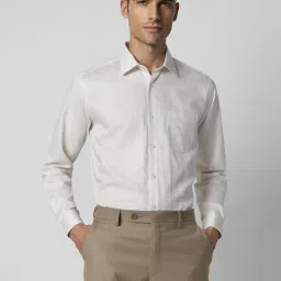 Van Heusen Off White Cotton Regular Fit Printed Shirt image 1
