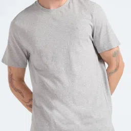 Calvin Klein Jeans Grey Cotton Regular Fit T-Shirt image 1