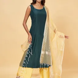 Rangmanch by Pantaloons Yellow Woven Pattern Dupatta image 1