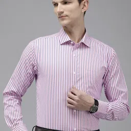 Park Avenue Slim Fit Opaque Striped Cutaway Collar Formal Shirt-picture-30