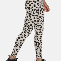 Puma Beige & Black Printed Mid Rise Tights image 3