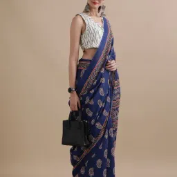 Jaipur Kurti Navy Blue Mulmul Cotton Regular Fit Print Saree image 4