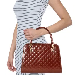 Lino Perros Brown Textured Quilted Handbag image 5