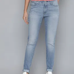 Levis Women 711 Skinny Fit Light Fade Stretchable Jeans-picture-36