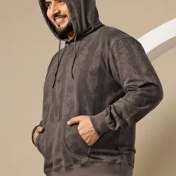 Sztori Plus Size Printed Hooded Sweatshirt image 2