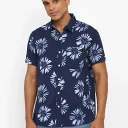 American Eagle Outfitters Navy Cotton Regular Fit Floral Print Shirt image 1