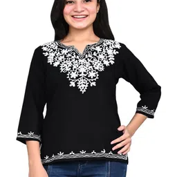 BlueWears Floral Embroidered V-Neck Kurti image 5