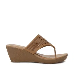 Bata Women's Tan Thong Wedges image 1