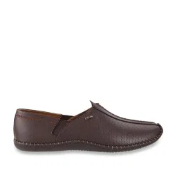 Mochi Men's Brown Casual Loafers image 1