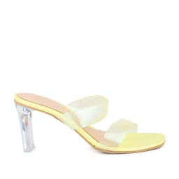inc.5 Inc 5 Women's Yellow Casual Sandals image 1