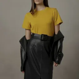 Vero Moda Yellow Naima Regular Fit T-Shirt image 4