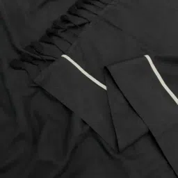 Suta Black Cotton Plain Saree image 5