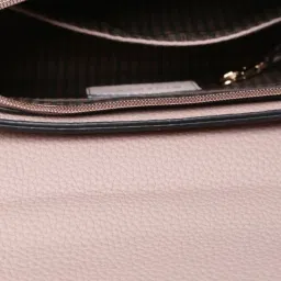 Giordano Pink Solid Medium Sling Handbag image 4