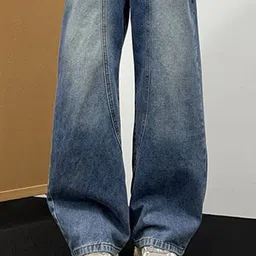 StyleCast x Revolte Men Wide Leg Mid-Rise Clean Look Light Fade Jeans image 3