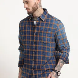 SILISOUL Men Classic Spread Collar Tartan Checked Denim Slim Fit Casual Shirt image 5