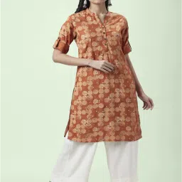 Rangmanch by Pantaloons Rust Printed Straight Kurta image 1