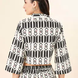 Akkriti by Pantaloons White Printed Top image 2