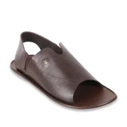Mochi Men's Brown Back Strap Sandals image 2