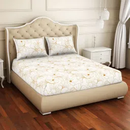 Welspun Floral Red 150 TC Cotton Double Bedsheet With 2 Pillow Covers image 2