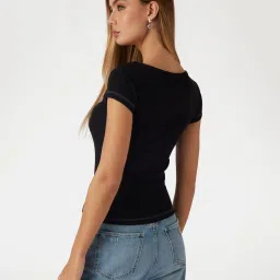 Guess Black Cotton Solid T-Shirt image 2