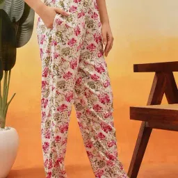 Clovia White Comfort Fit Floral Print Pyjamas image 4