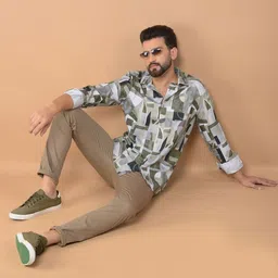 Crimsoune Club Men Classic Spread Collar Geometric Printed Cotton Slim Fit Casual Shirt image 3