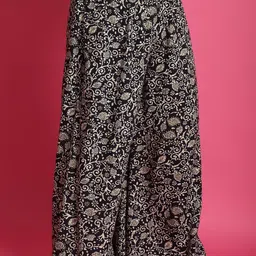 theRebelinme Women Floral Printed Palazzos image 3