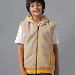 Under Fourteen Only Sleeveless Typography Printed Reversible Padded Light Winter Hooded Jacket - Yellow image 5