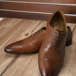 Louis Philippe Men's Brown Oxford Shoes image 1