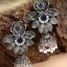 Karatcart Oxidized Silver Floral Design Blue Stone Dangler Earrings for Women-picture-14