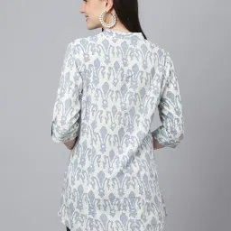 Divena Off-white Printed Shirt image 2