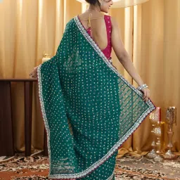 Satrani Green Georgette Printed Saree With Unstitched Blouse image 2