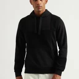 United Colors Of Benetton Black Cotton Regular Fit Printed Hooded Sweatshirt image 1