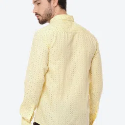 NUMERO UNO Yellow Slim Fit Printed Shirt image 2