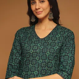 Anouk Floral Printed V-Neck Pure Cotton Kurta With Trousers & Dupatta image 4